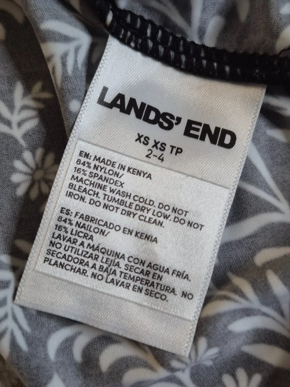 Lands' End Women's Sun Shirt UPF 50 Sun Pro Long Sleeve Crew Neckline Black XS